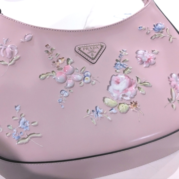 💯🩷PRADA CLEO🩷Hobo bag purse in pink nude - Picture 6 of 11